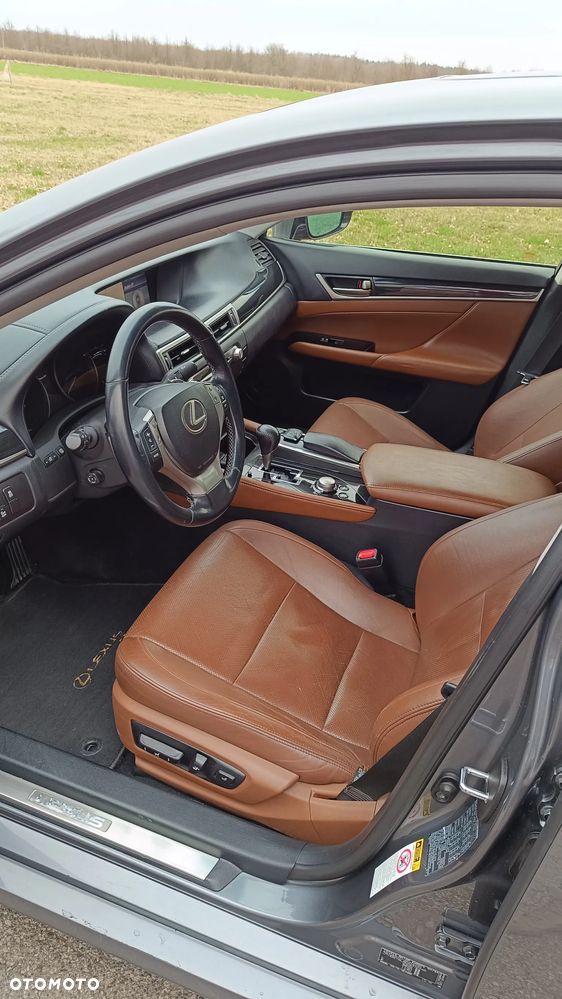 Lexus GS - 23