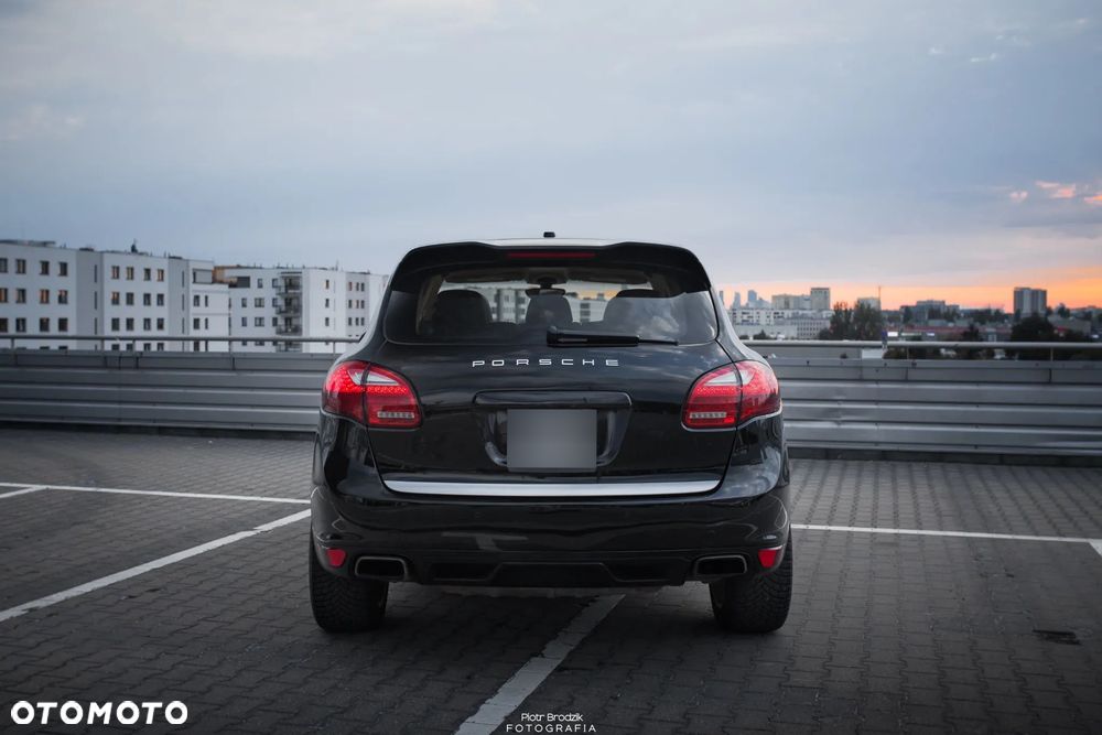 Porsche Cayenne - 10