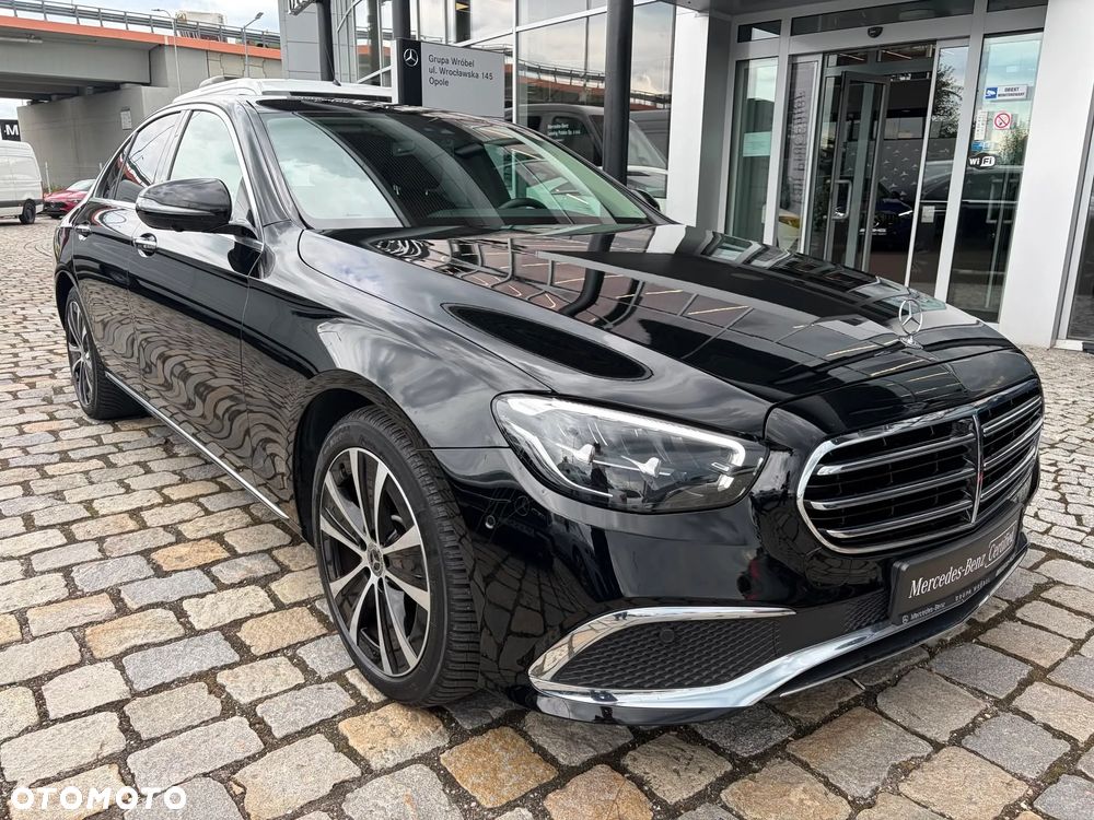 Mercedes-Benz Klasa E 220 d 4-Matic Exclusive - 1