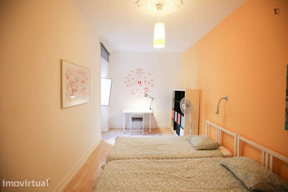 Quarto - localizado em Entrecampos Lisbon - Grande imagem: 5/43