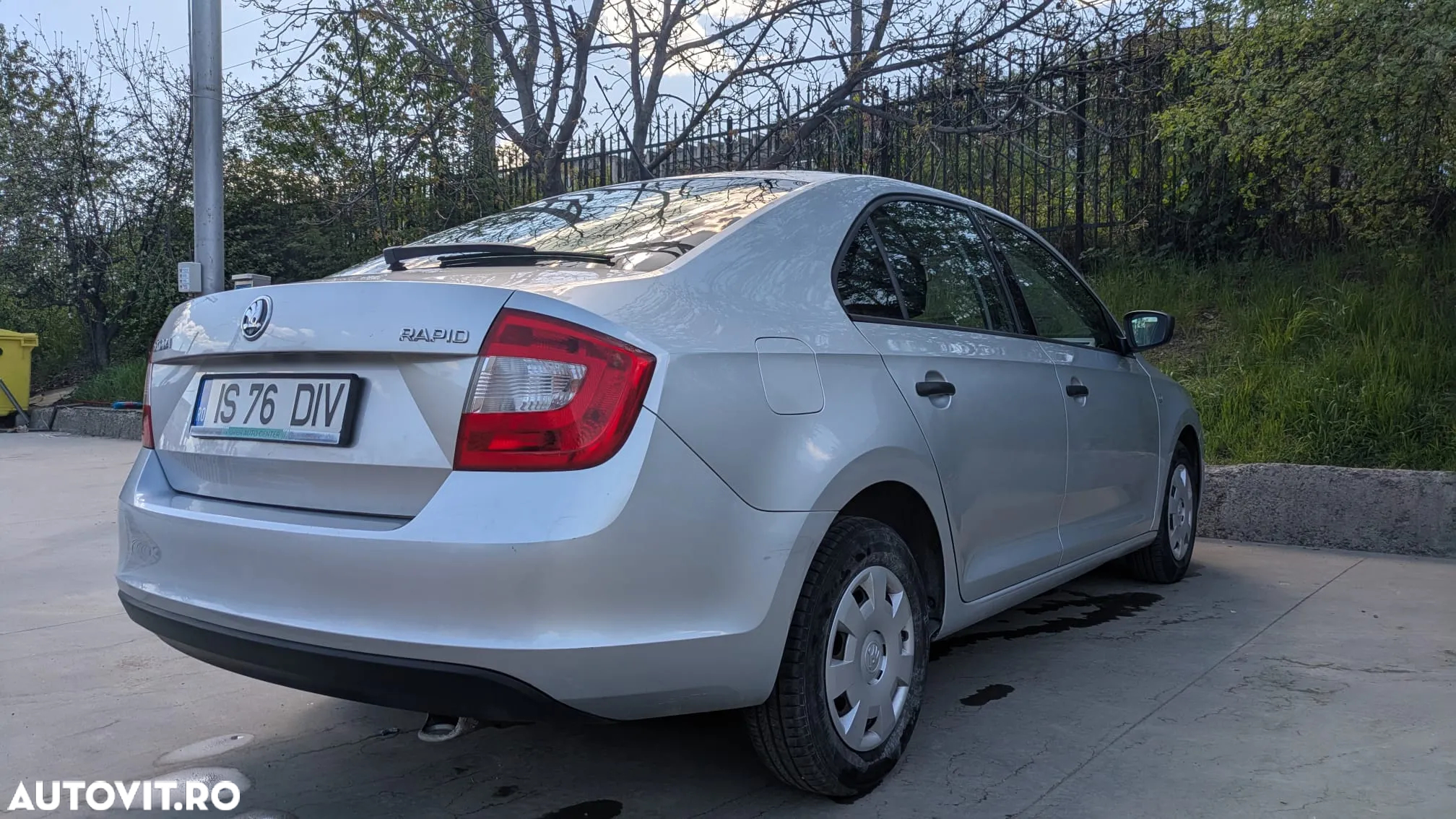Skoda RAPID 1.2 TSI Active - 6