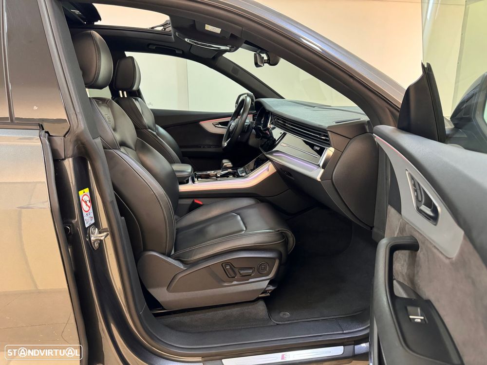 Audi Q8 50 TDI quattro Tiptronic - 57