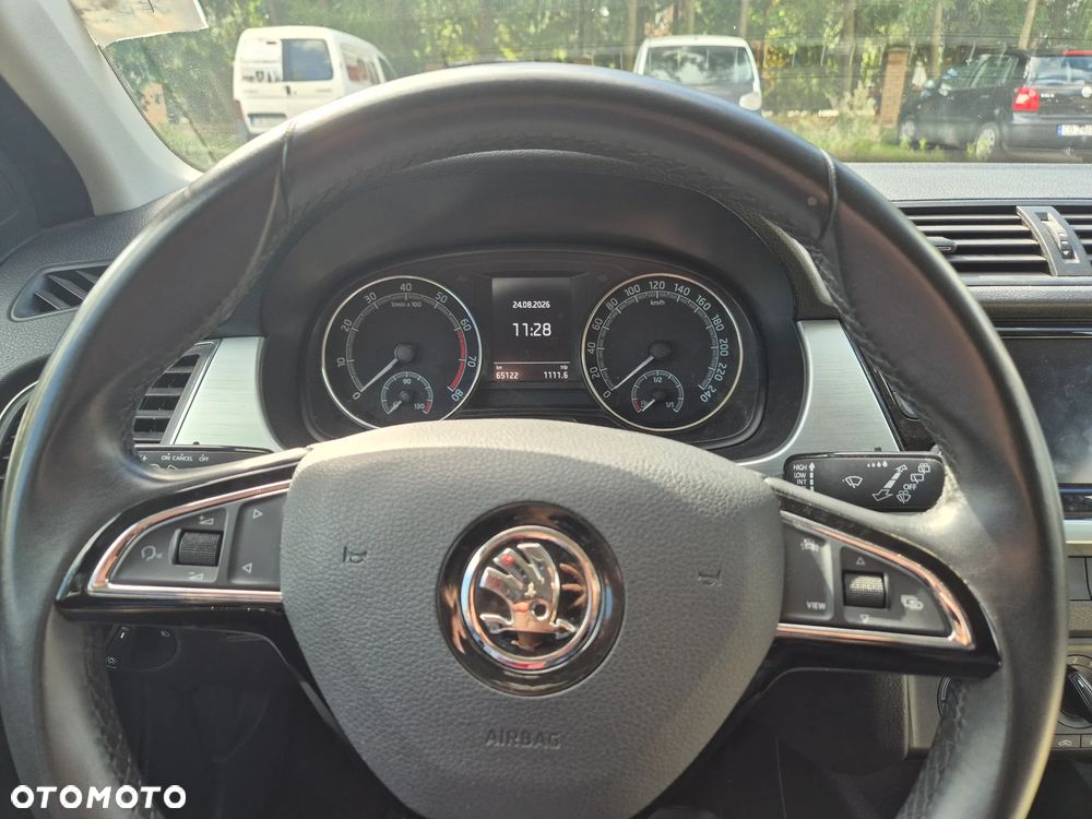 Skoda Fabia 1.0 TSI Ambition - 9