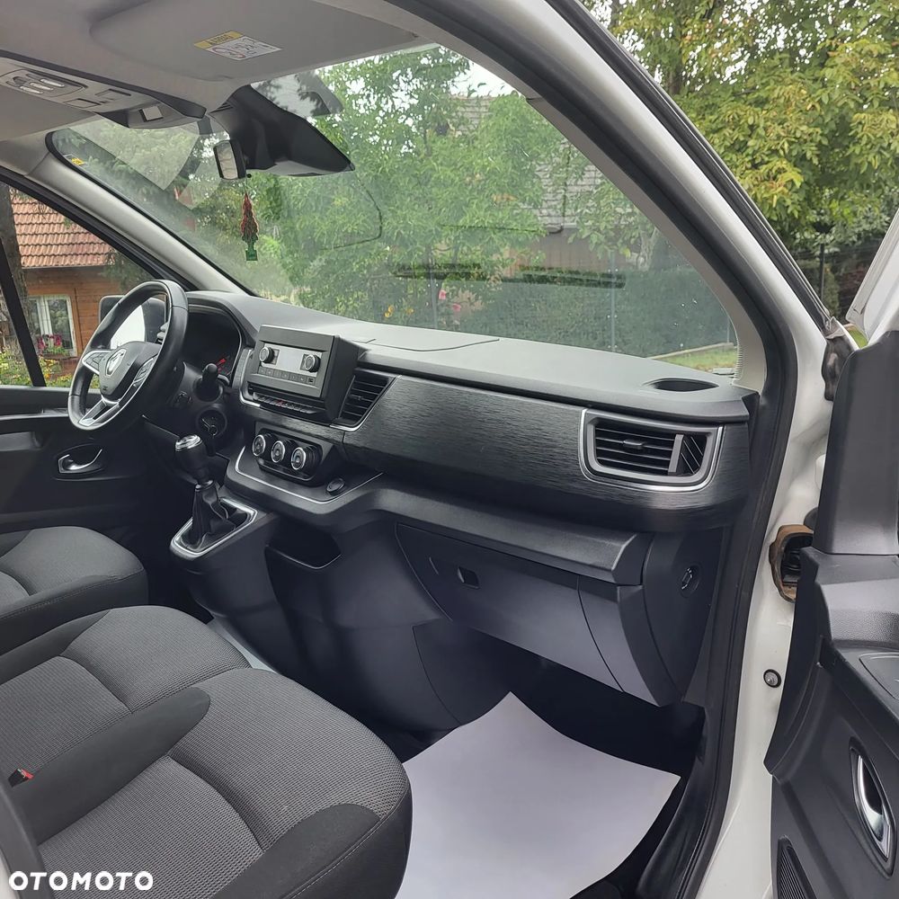 Renault Trafic SpaceClass 2.0 dCi - 6
