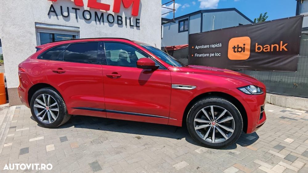 Jaguar F-Pace - 7