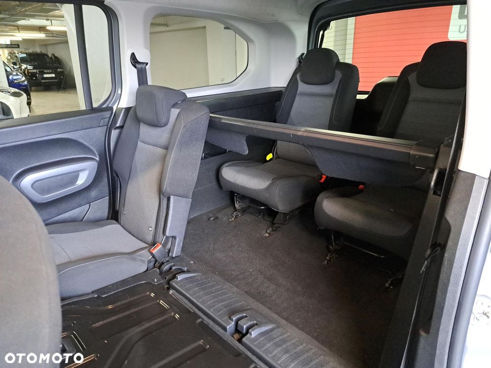 Toyota Proace City Verso Long 1.5 D-4D Business - 24