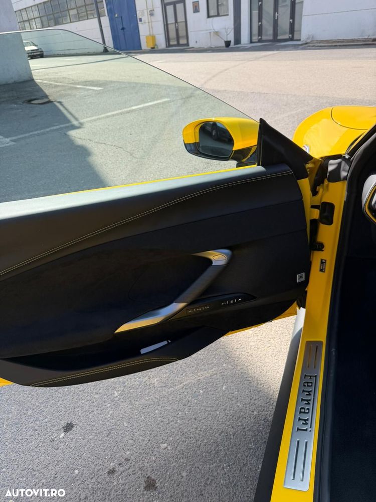 Ferrari 296 GTB - 13