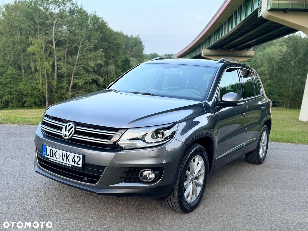 Volkswagen Tiguan 2.0 TDI DPF 4Motion BlueMotion Technology DSG Lounge Sport & Style - 12