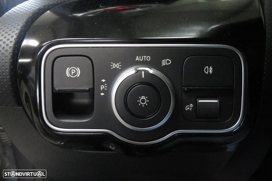 Mercedes-Benz A 200 Progressive Aut. - 16
