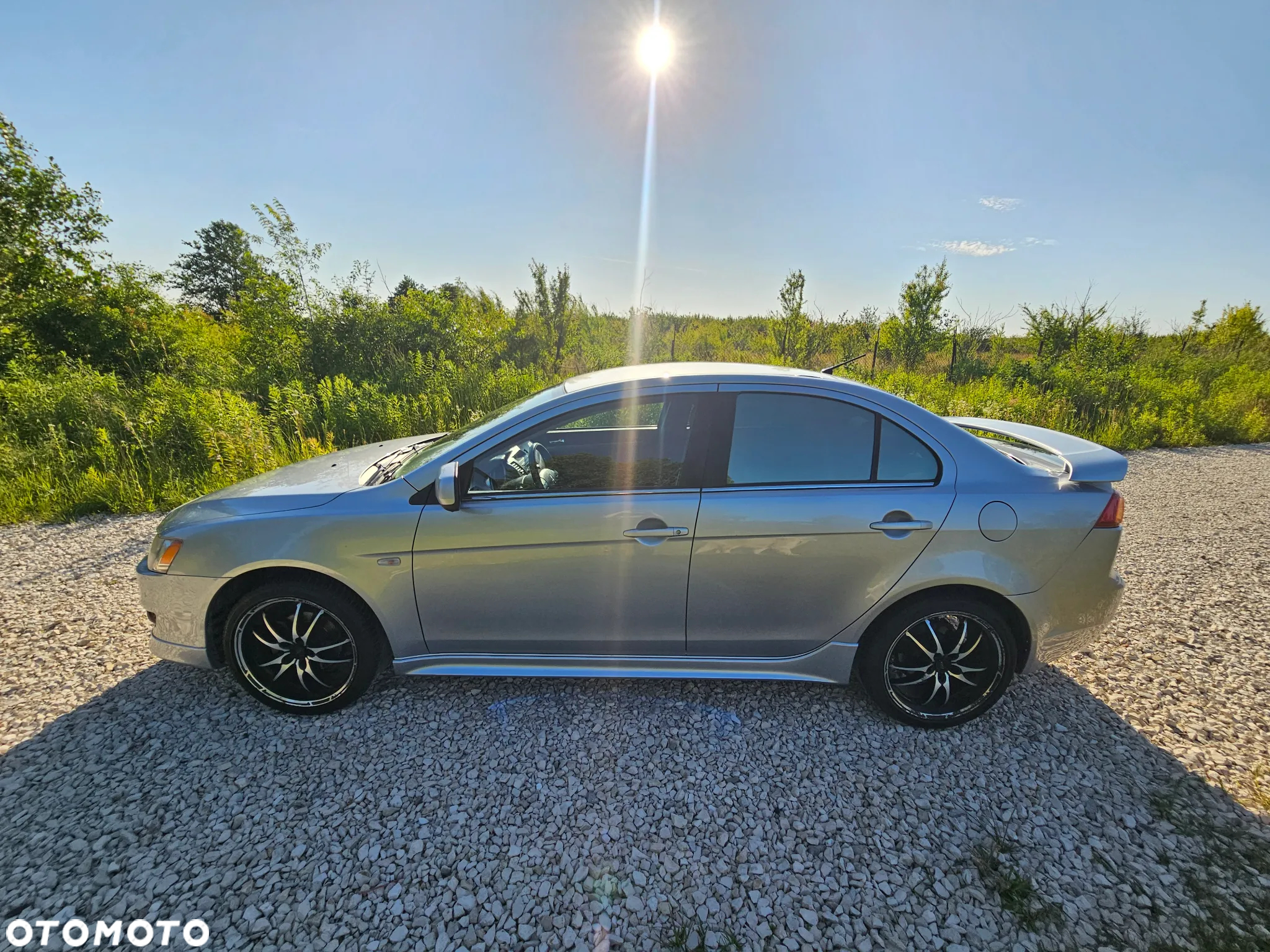 Mitsubishi Lancer - 7