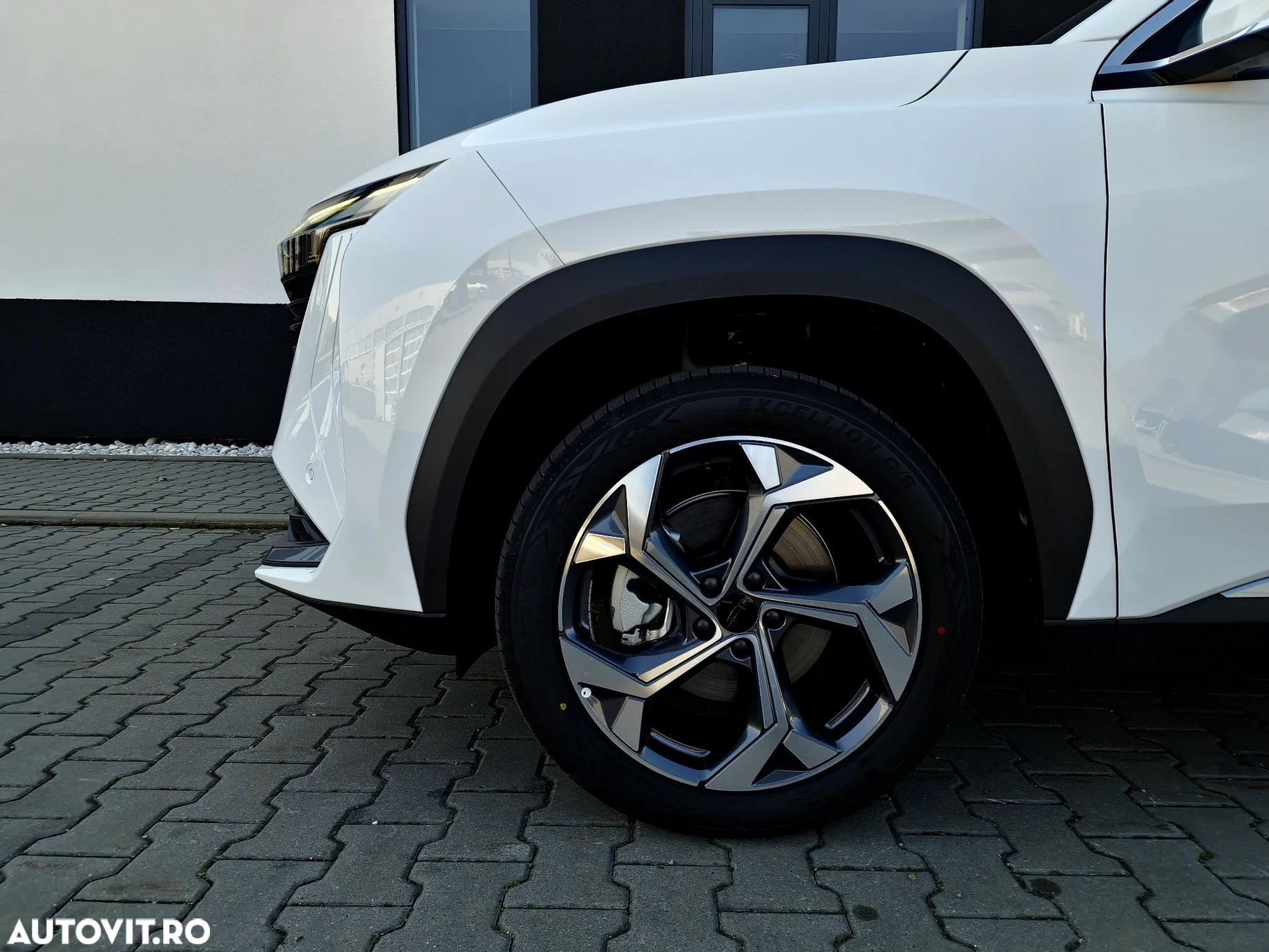 Geely Starray - 6