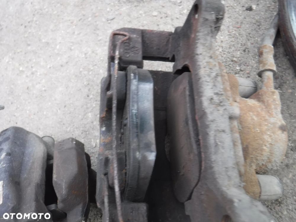 Audi A5 8T  A4 B8 2.0 TDI  zacisk hamulcowy tarcze komplet - 3
