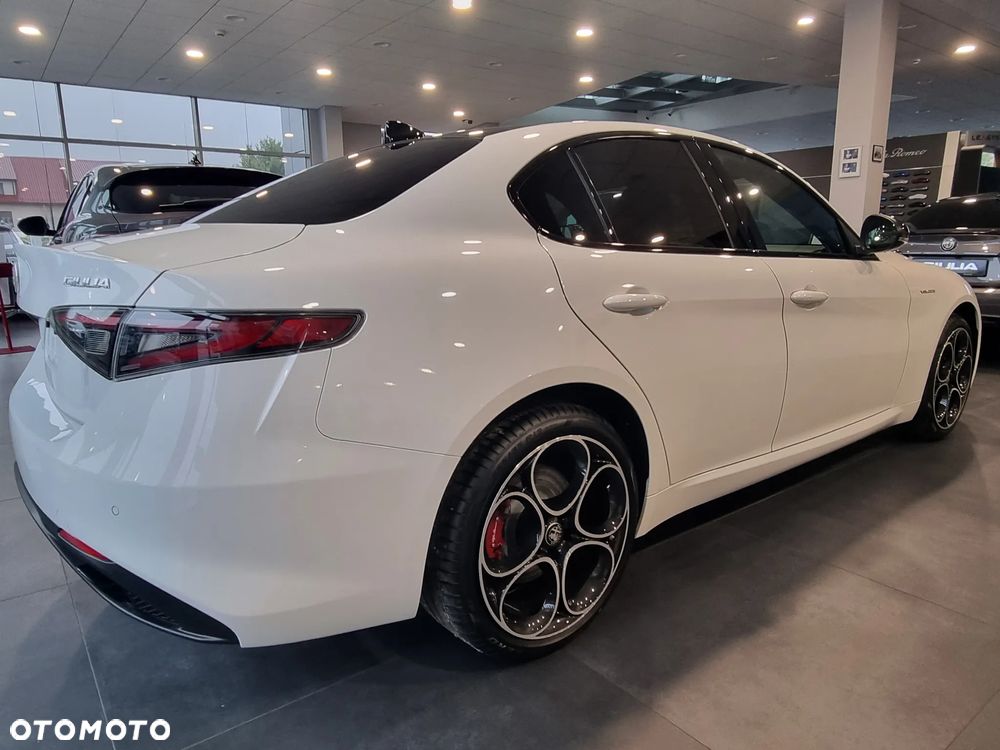 Alfa Romeo Giulia 2.0 Turbo Veloce Q4 - 5