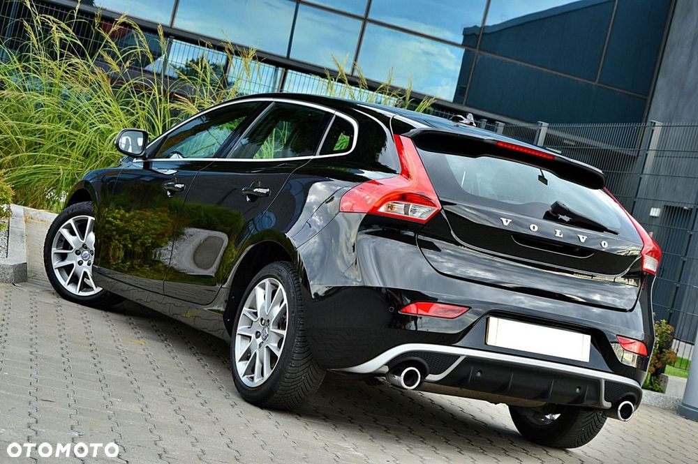 Volvo V40 D2 Drive-E R-Design Kinetic - 12