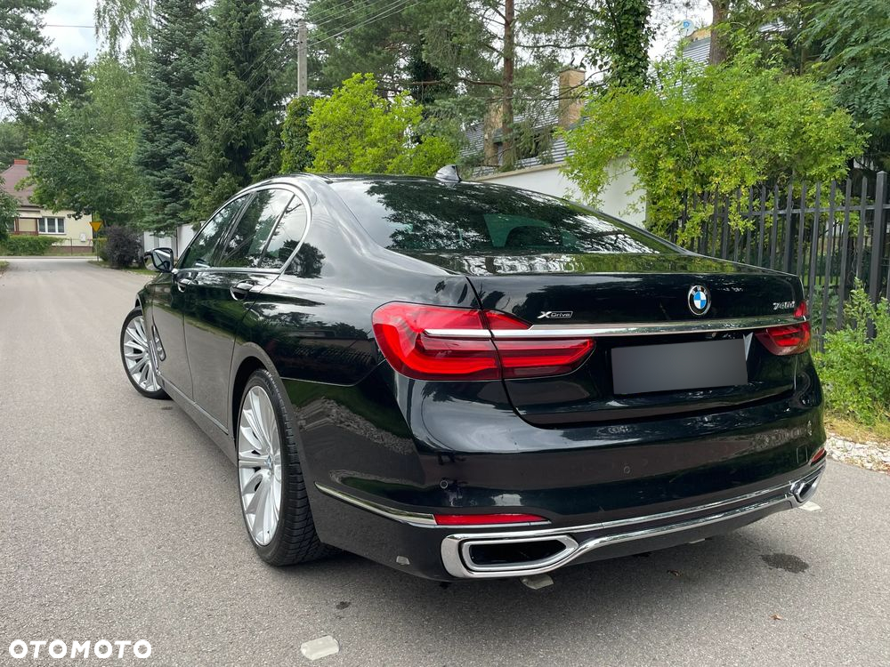 BMW Seria 7 740d xDrive - 4