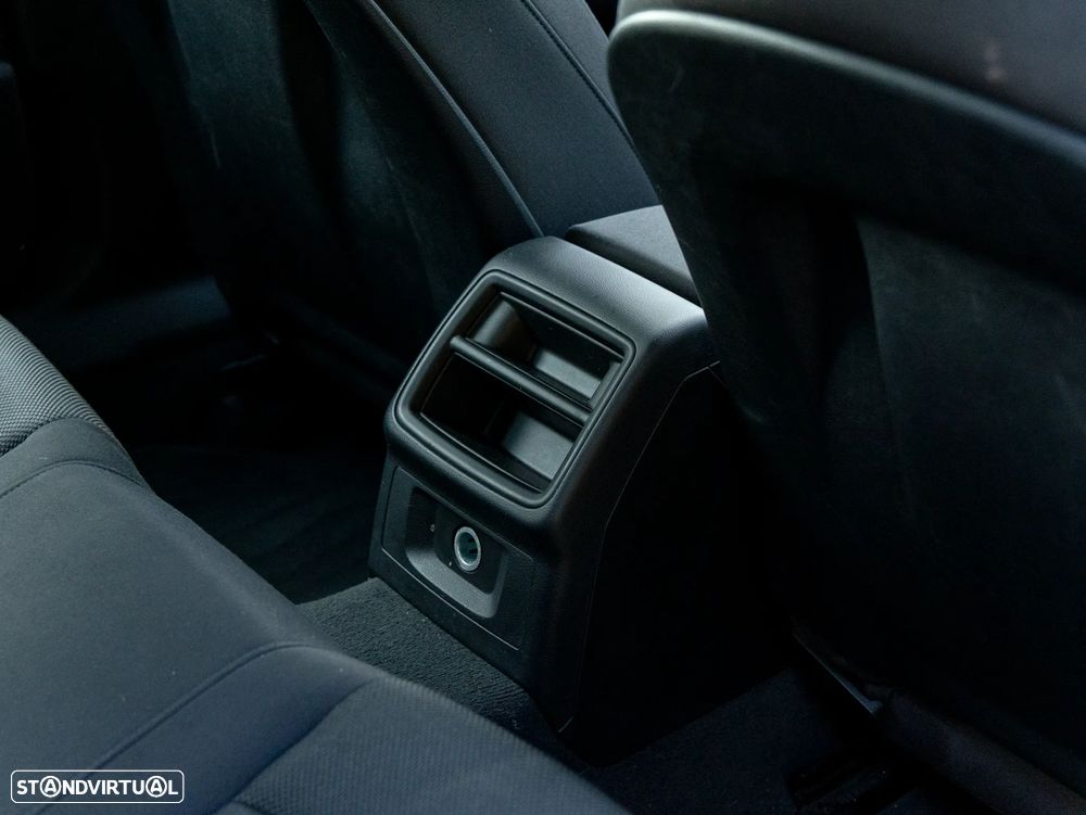 Audi A4 Avant 35 TDI S tronic - 29