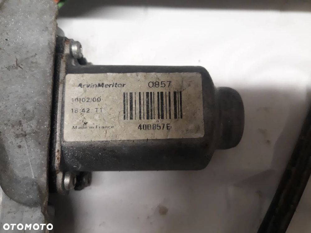 PODNOŚNIK SZYBY PRAWY PRZÓD RENAULT CLIO III  3D  2 PIN  400857E - 2