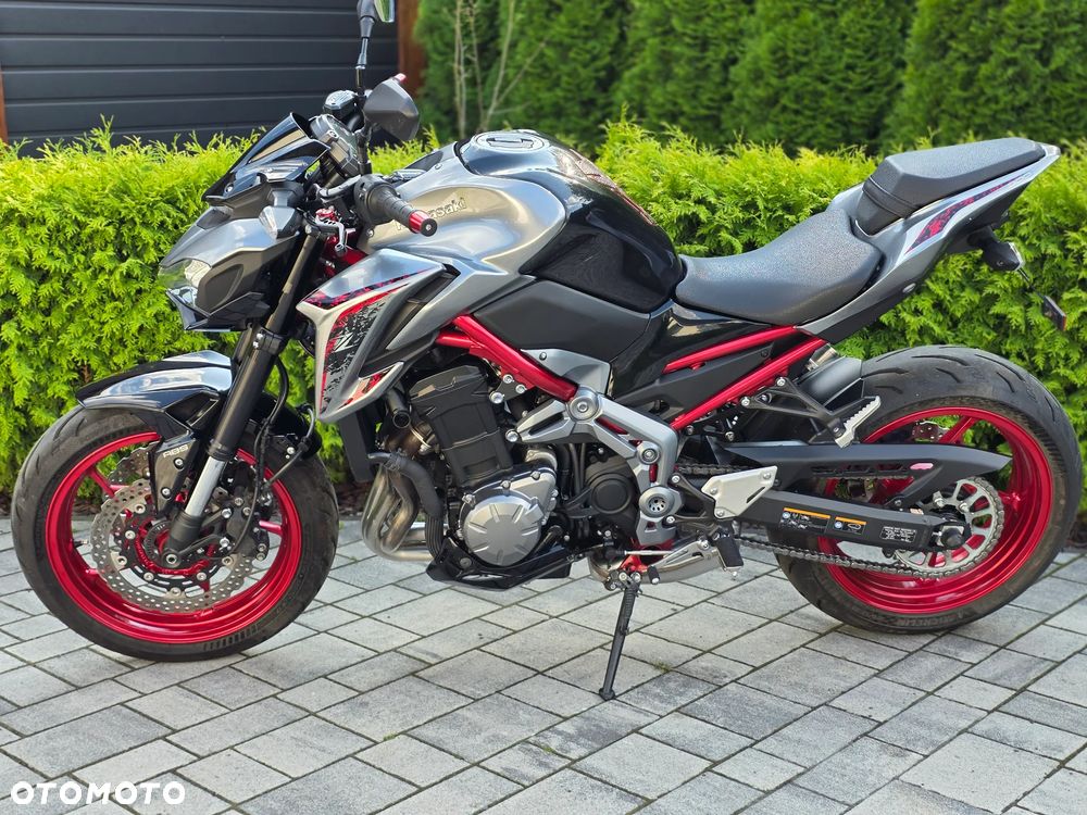 Kawasaki Z 900 - 21