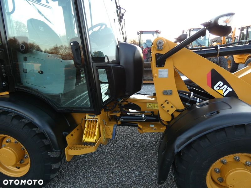 Caterpillar CAT 906H2 Z Niemiec / Org. 2.969mtg / Idealna / - 26