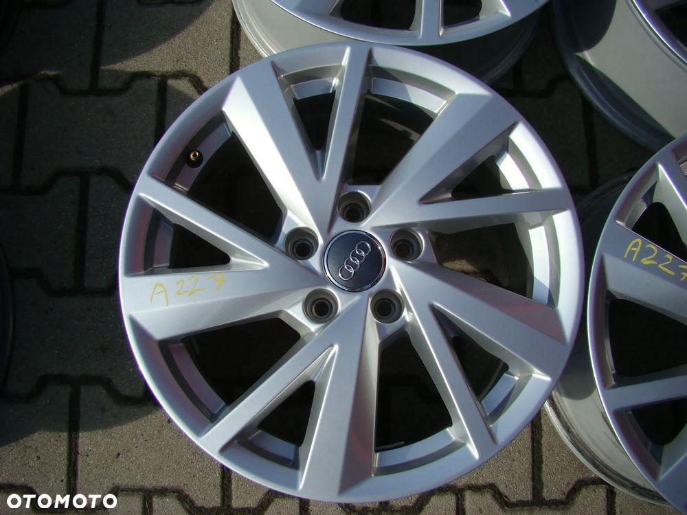 a227 5x112 Audi Q2 GA Q3 8U F3 A4 B6 B7 A3 8P 8Y 8V A6 C5 C6 7jx17 et45 - 4