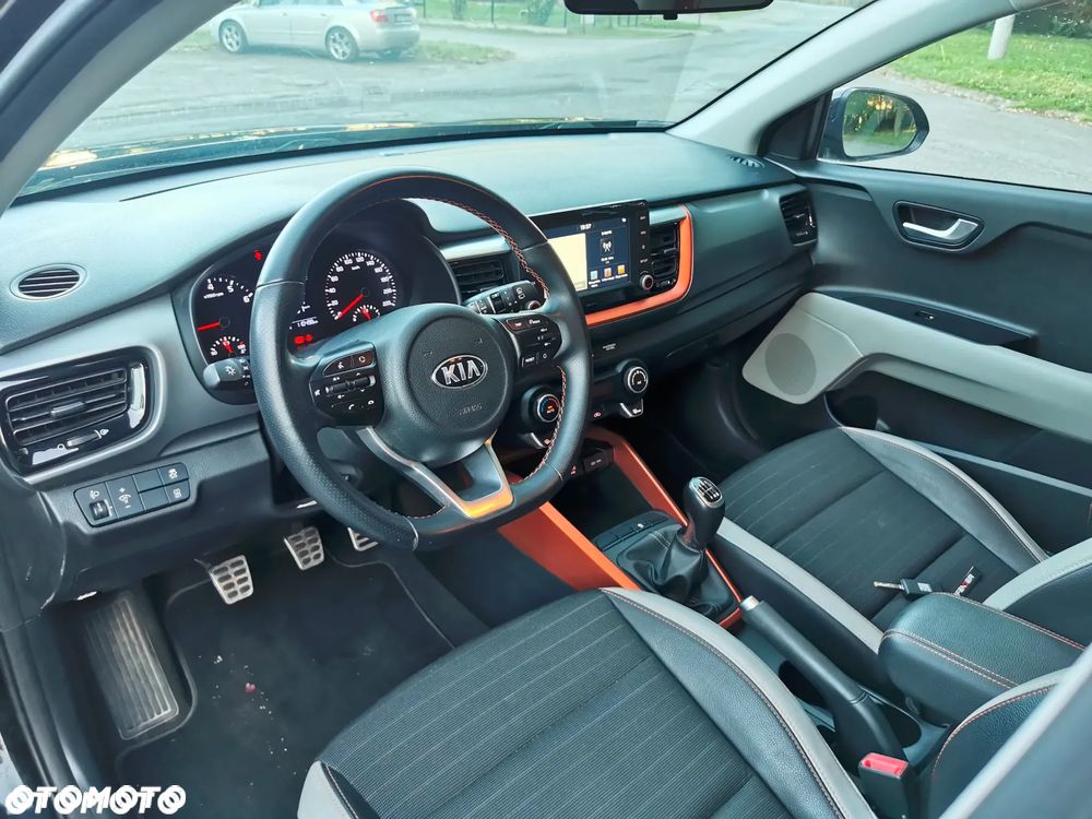 Kia Stonic 1.0 T-GDI 120 Platinum Edition - 5