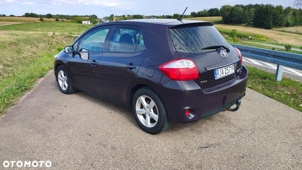 Toyota Auris 1.4 D-4D Luna - 3