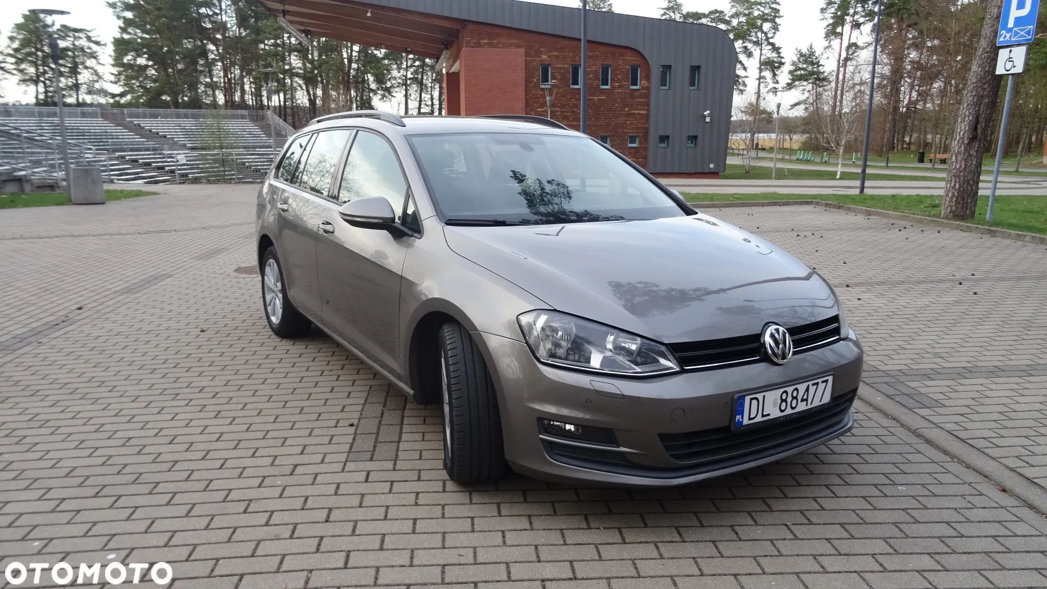 Volkswagen Golf VII 1.6 TDI BMT Comfortline - 1