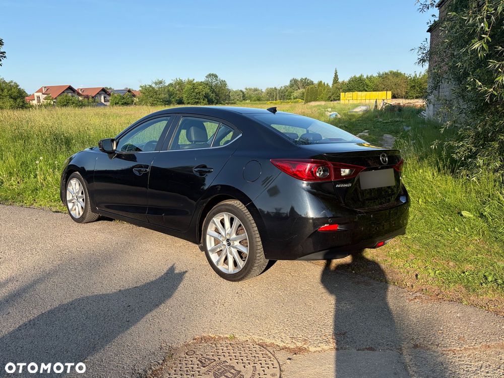 Mazda 3 - 4