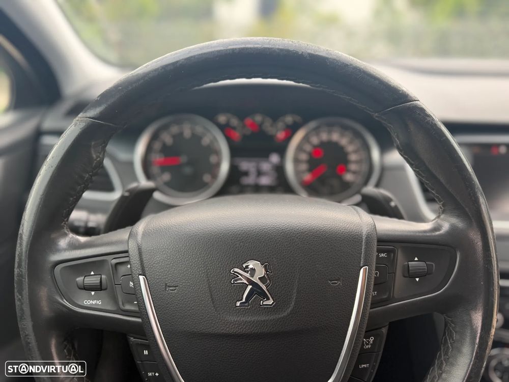 Peugeot 508 SW 1.6 e-HDi Allure 2-Tronic J18 - 13