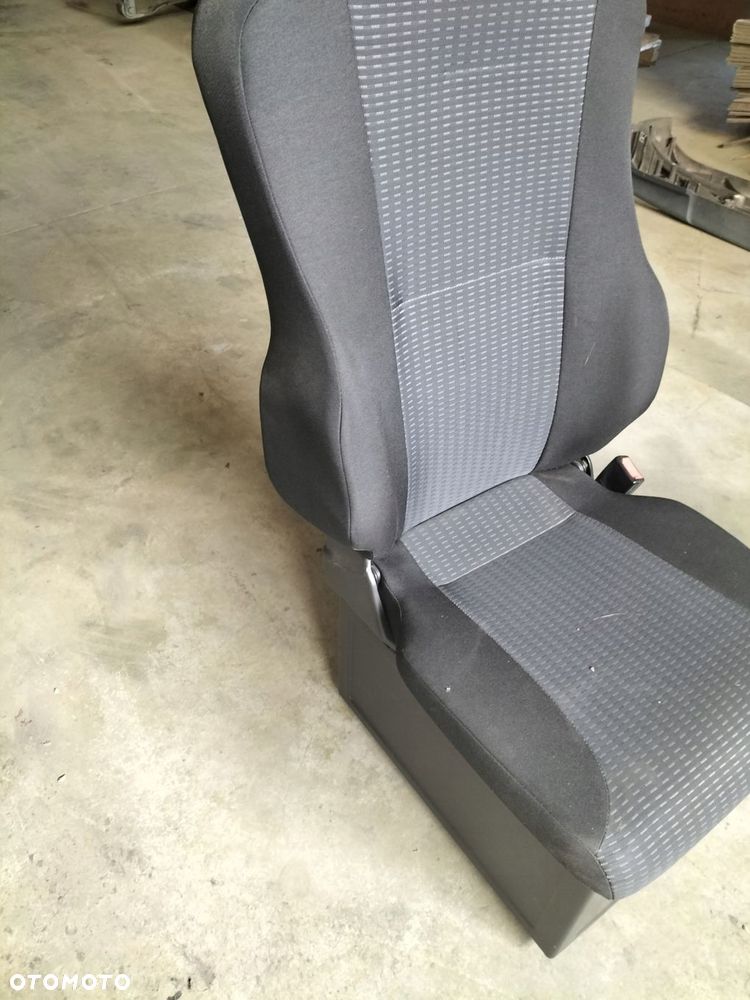 fotel pasażera prawy man tgl tgm euro 6 - 2