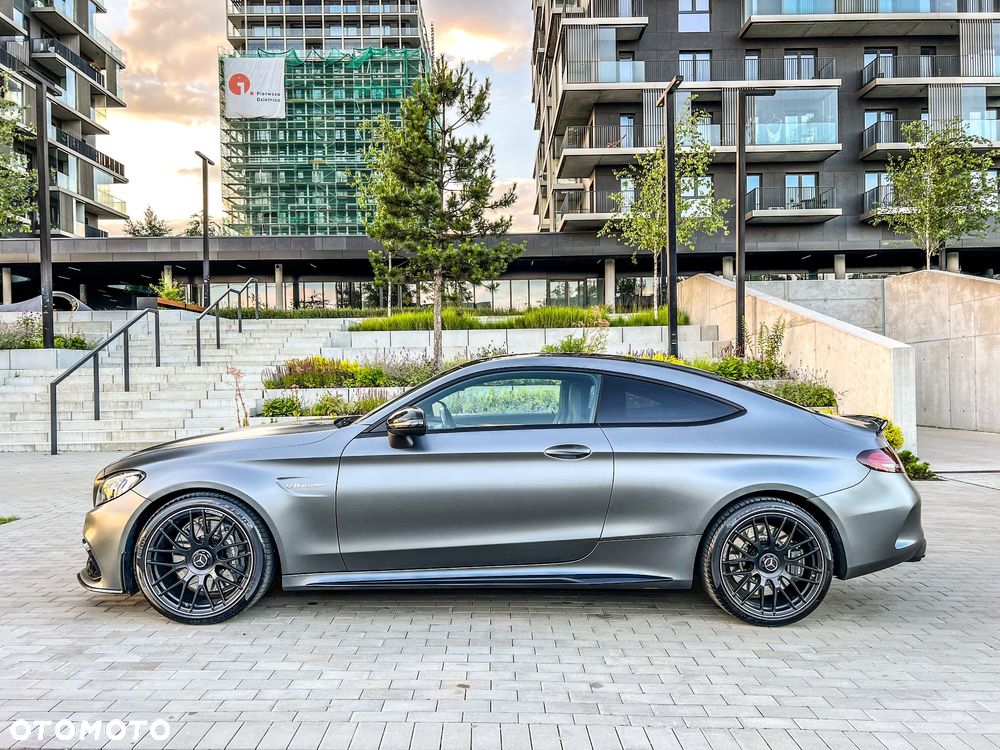 Mercedes-Benz Klasa C AMG 63 AMG Speedshift 7G-MCT - 3