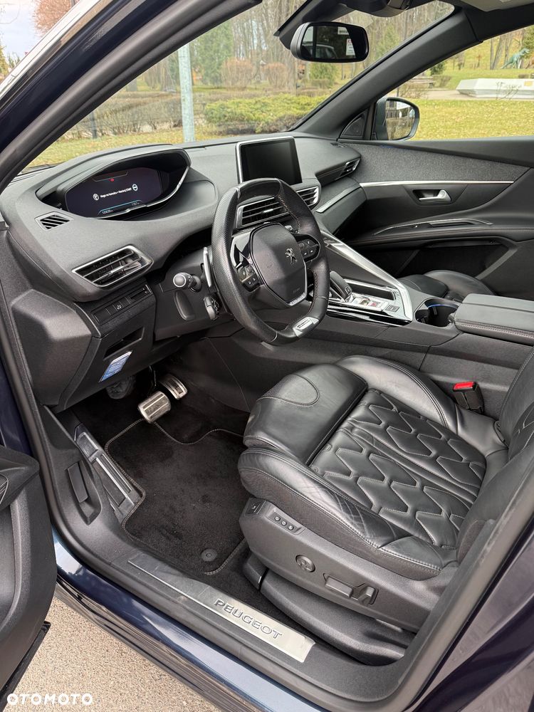 Peugeot 5008 THP 165 EAT6 Allure - 11