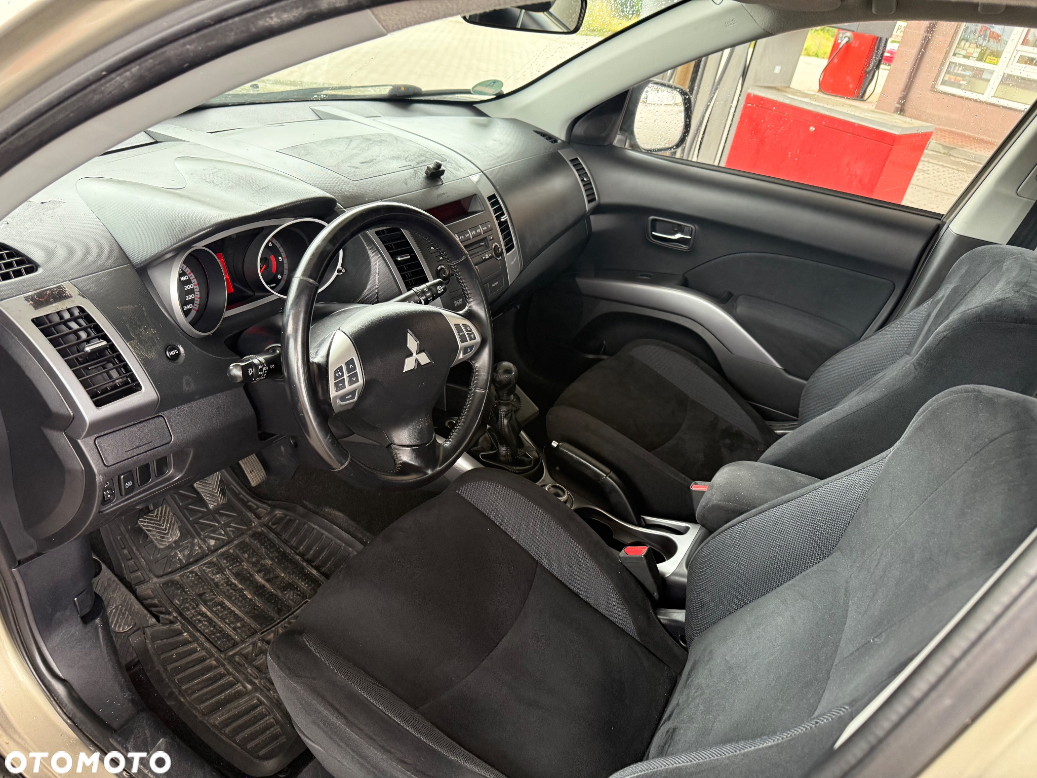 Mitsubishi Outlander 2.0 DI-D 4WD Intense - 7
