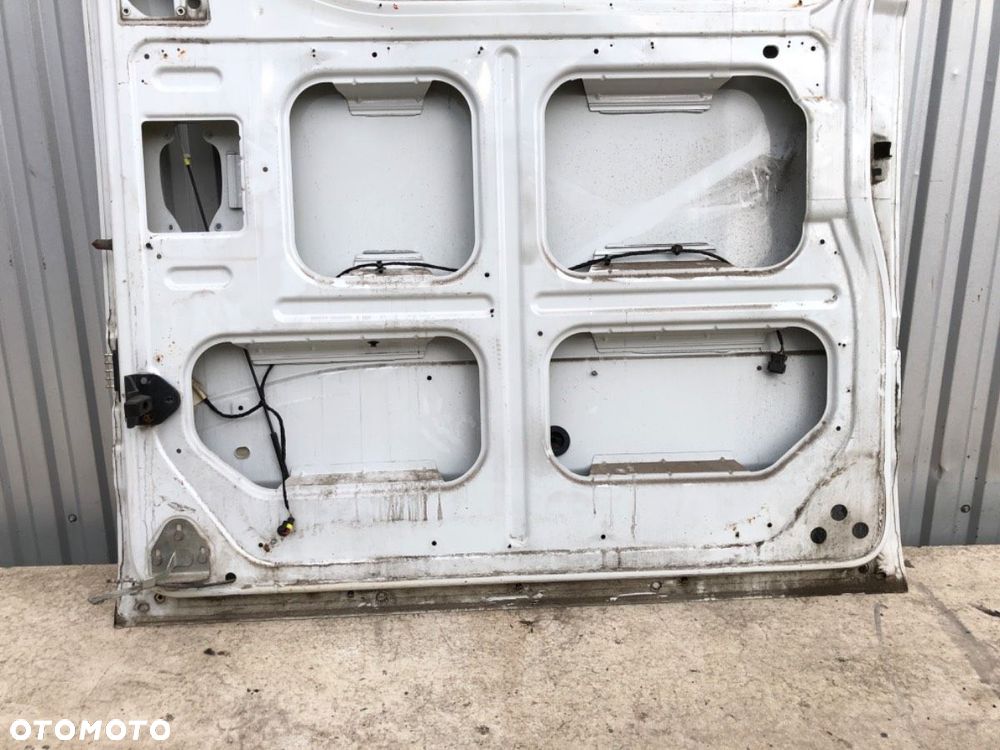 DRZWI PRAWE BOCZNE PRZESUWNE  IVECO DAILY VI Autobus 2014 - 2022 50C16 115 kW [156 KM] olej - 7