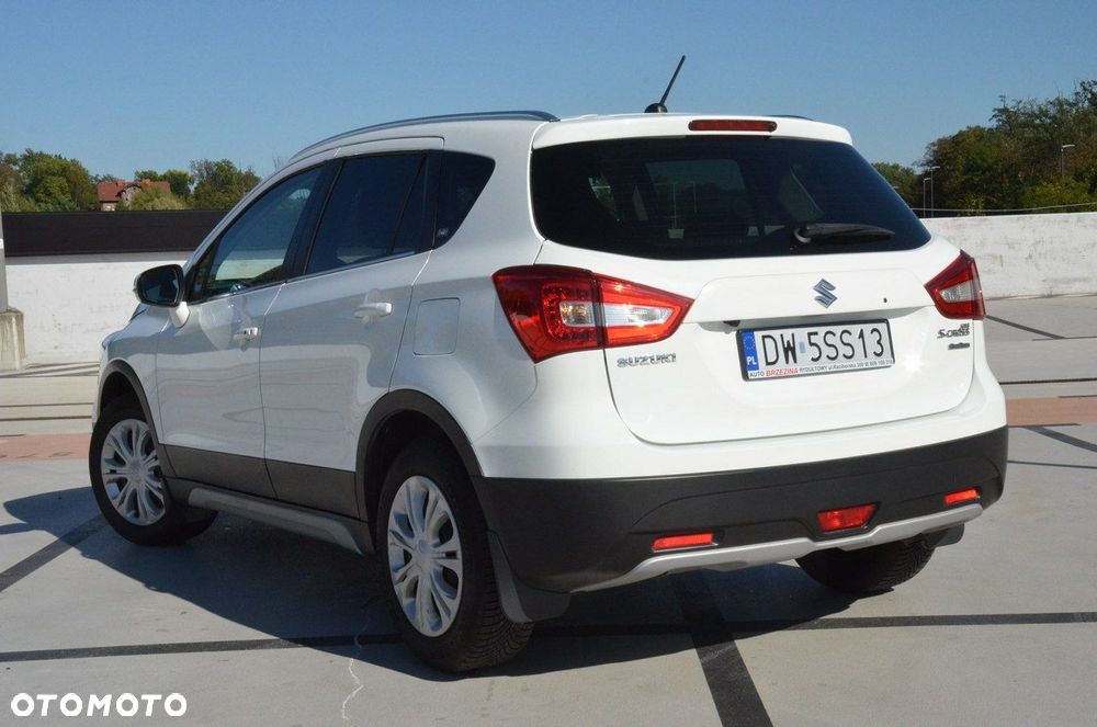 Suzuki SX4 S-Cross - 13