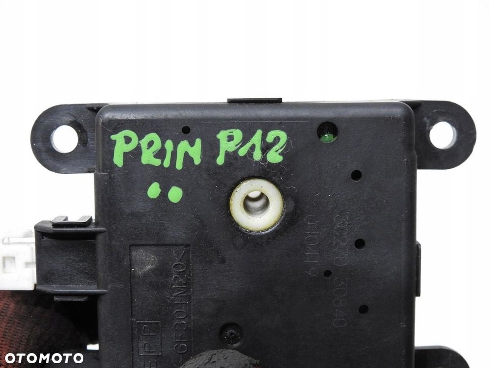 SILNICZEK NAGRZEWNICY NISSAN PRIMERA P12 - 3