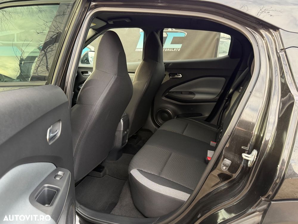 Nissan Juke 1.0 DIG-T Tekna - 27