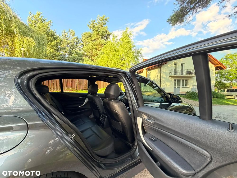 BMW Seria 1 M135i Sport-Aut - 30