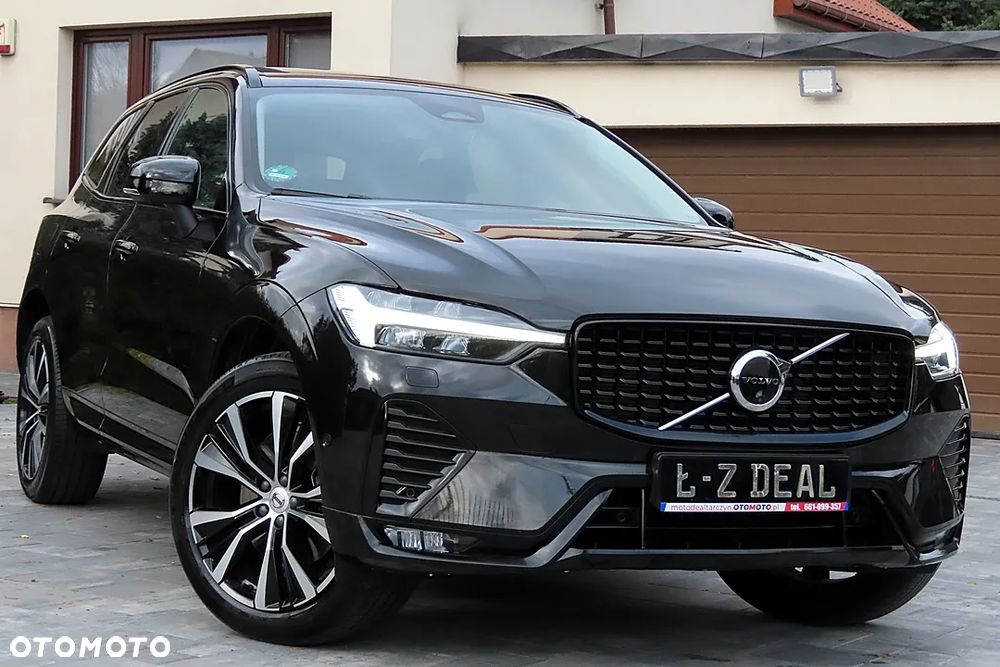 Volvo XC 60 B5 B AWD Ultimate Black Edition - 3