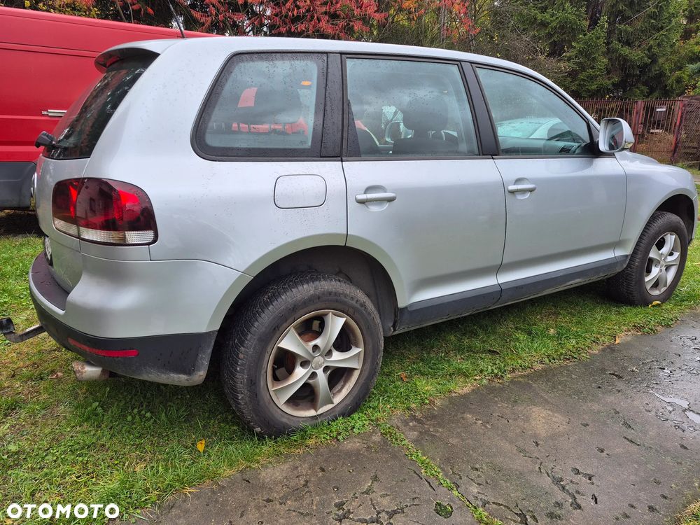 Volkswagen Touareg - 8