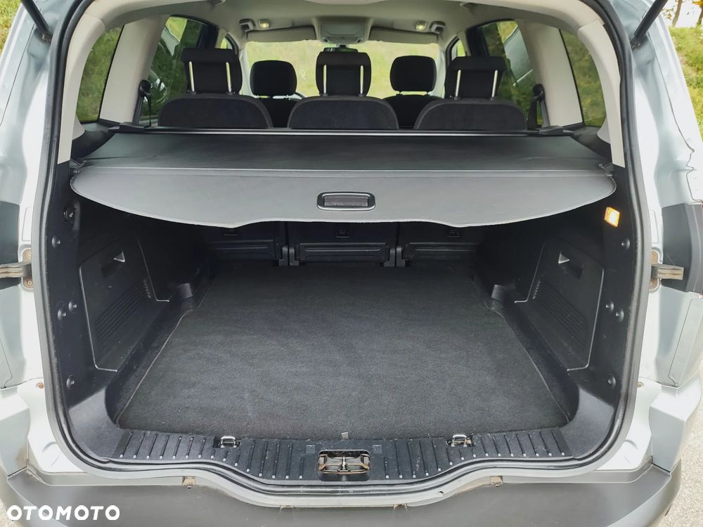 Ford S-Max 2.0 TDCi DPF Titanium - 25