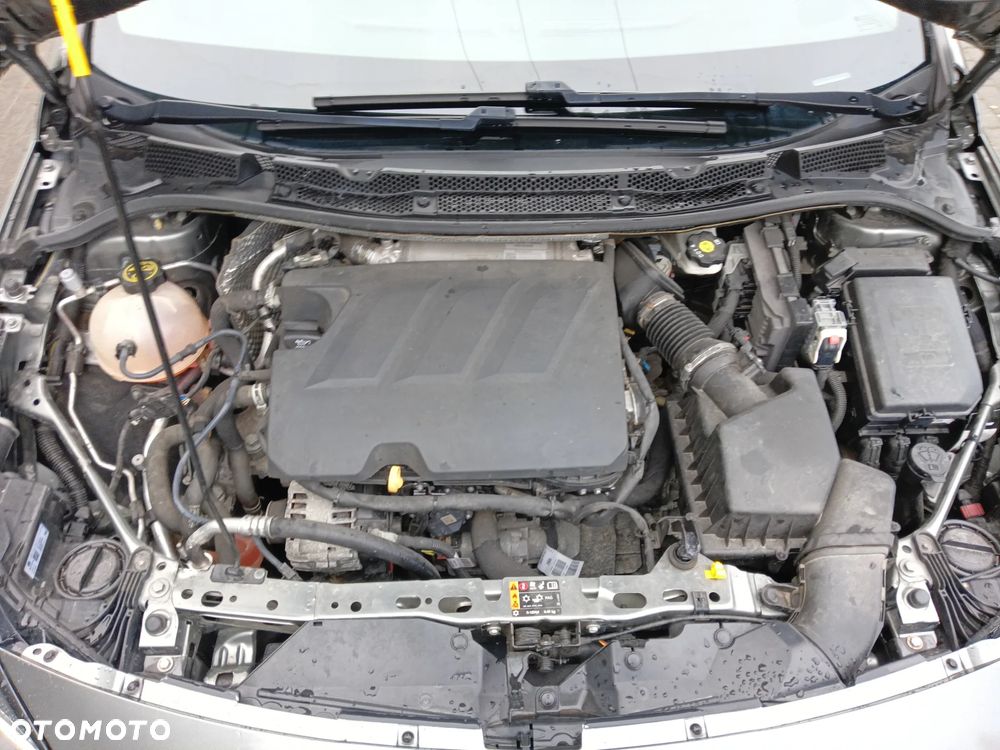 Opel Astra 1.5 CDTI Edition S&S - 10