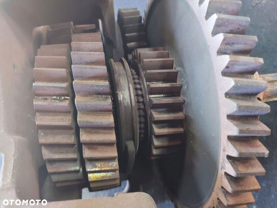 MECHANIZM WOM TYŁ TRYBY FENDT FAVORIT 714 2000R - 6