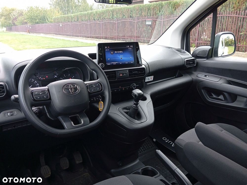 Toyota PROACE CITY - 13