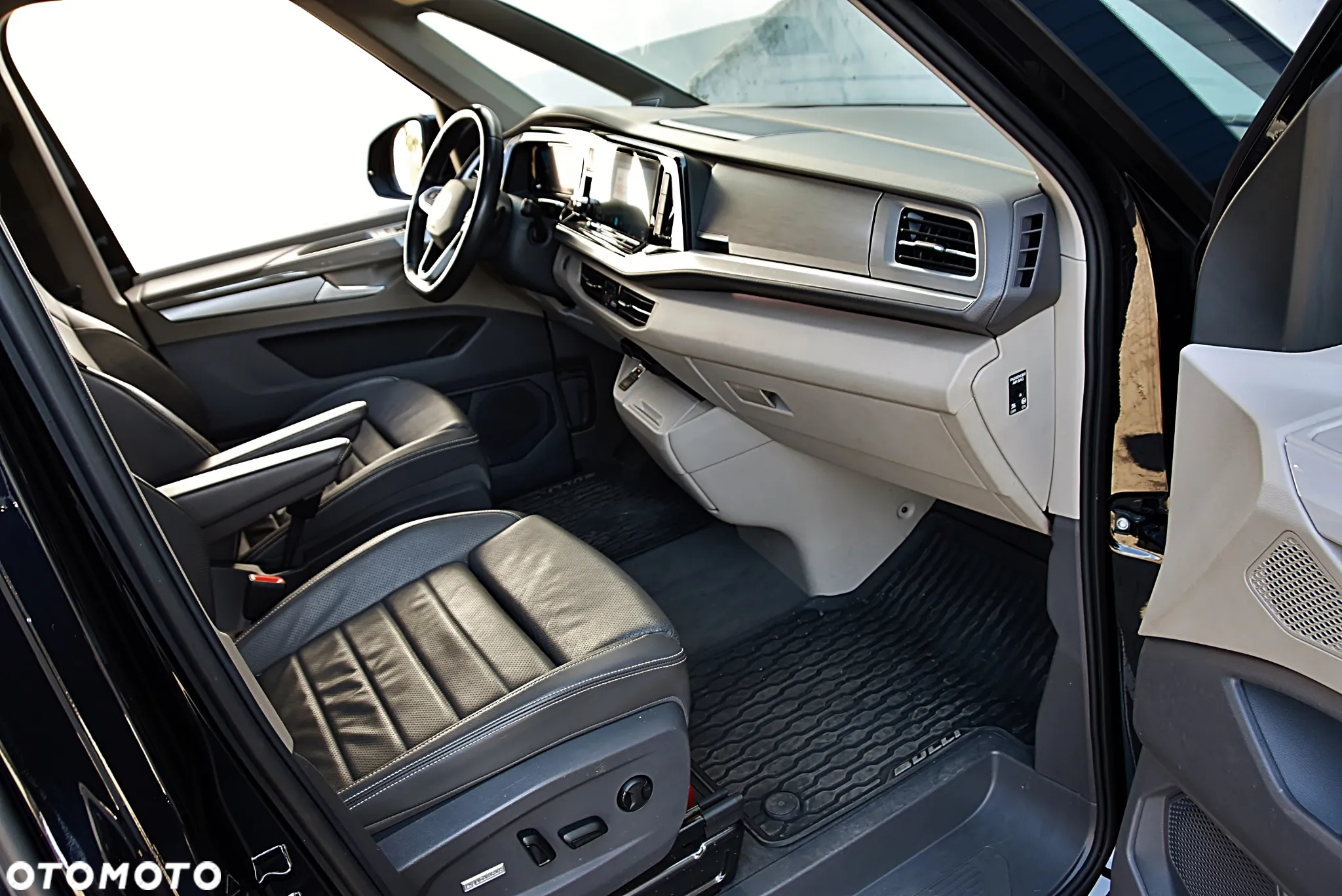 Volkswagen Multivan 2.0 TSI L2 Style DSG - 19