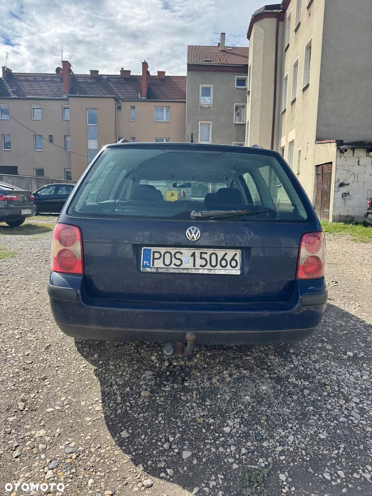 Volkswagen Passat 1.9 TDI Basis - 5