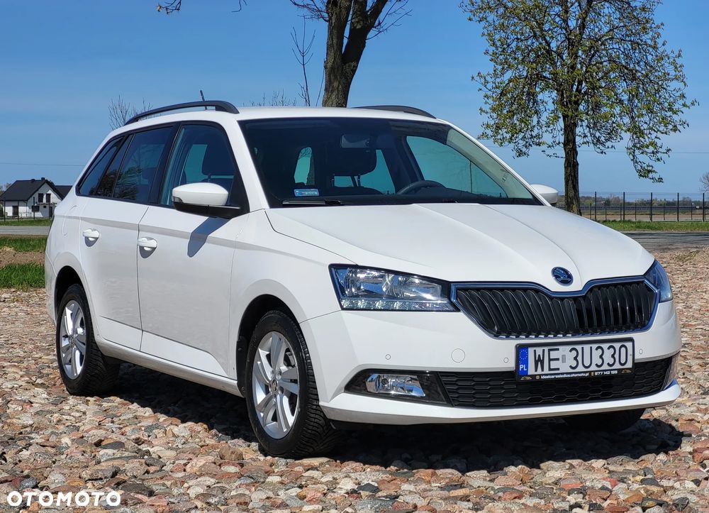 Skoda Fabia 1.0 TSI Ambition - 4