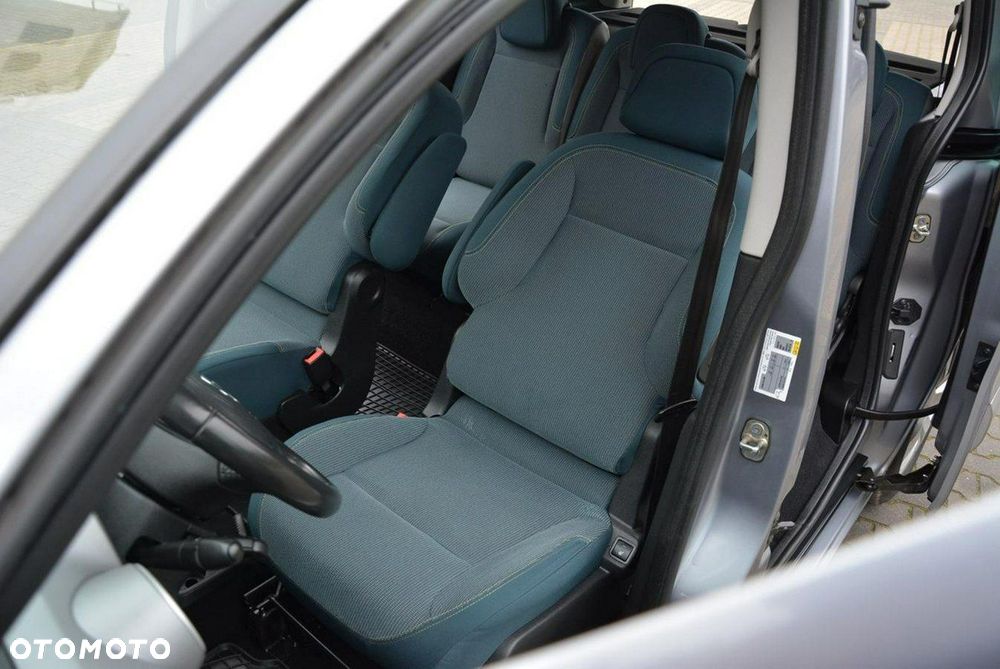 Citroën Berlingo Multispace BlueHDi 120 S&S SHINE - 17