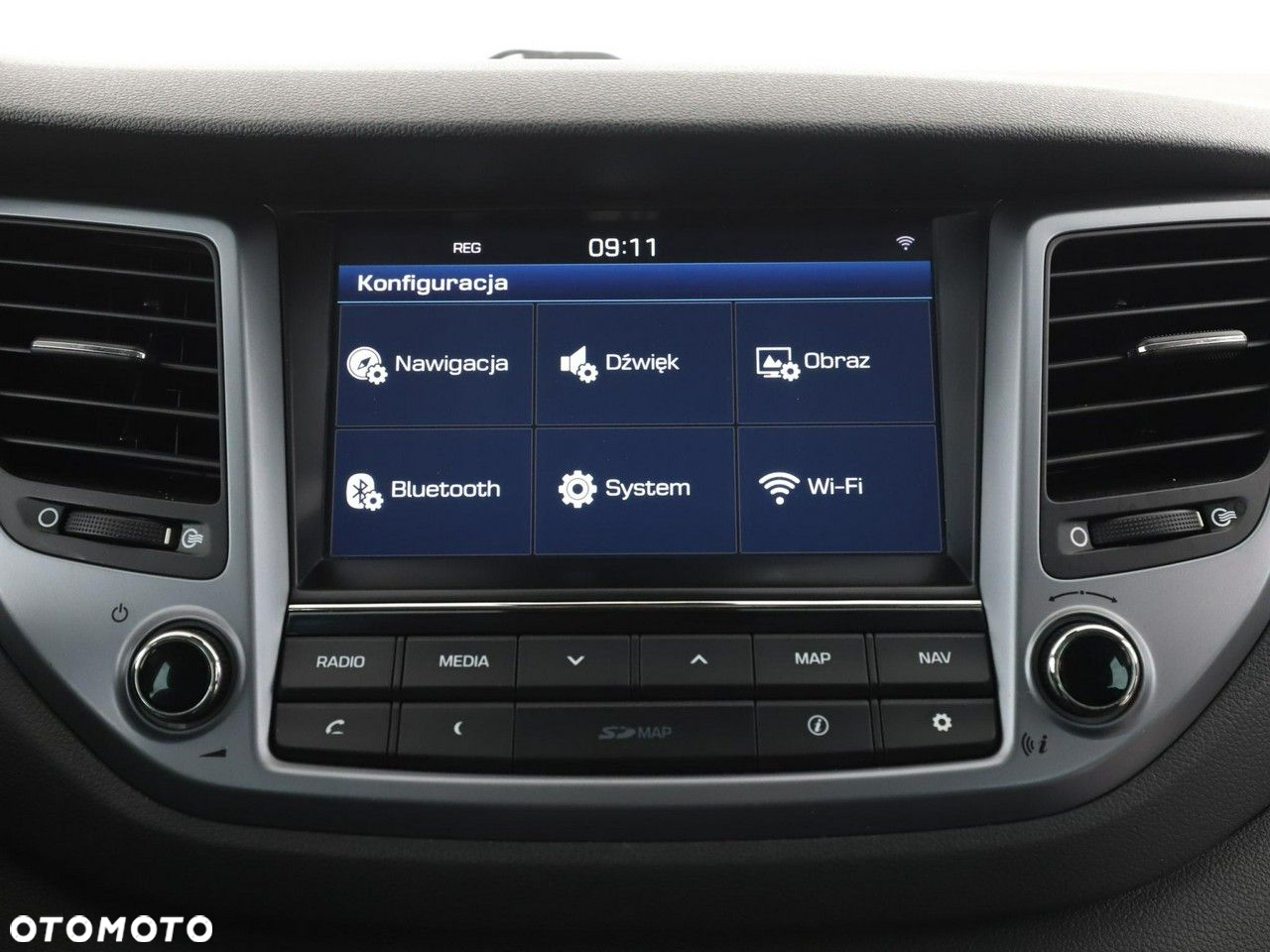 Hyundai Tucson 1.7 CRDI BlueDrive Style 2WD - 23