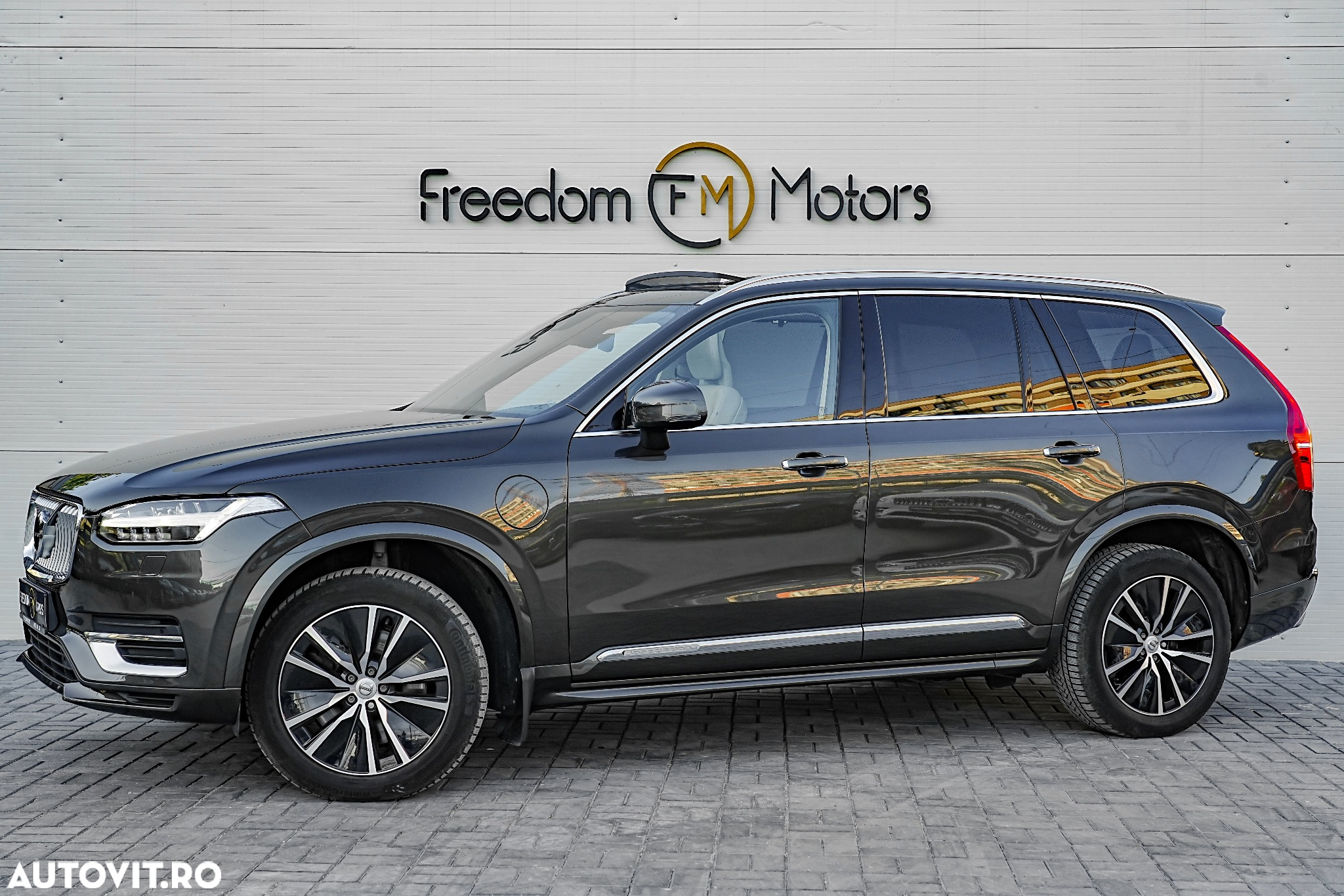 Volvo XC 90 T8 eAWD R-Design - 7